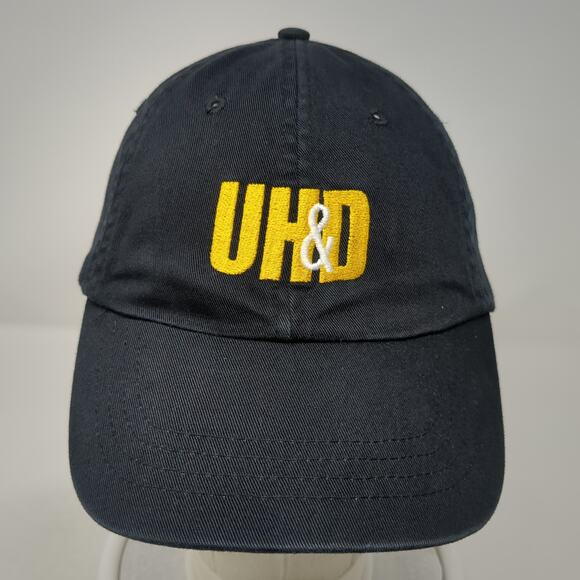 UH&D Strapback Baseball Cap Black One Size Embroidered Classic Cut Ultra Club - Picture 2 of 9